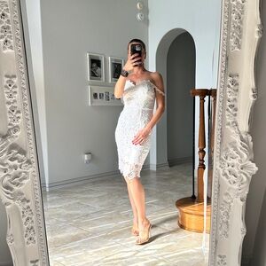 Elegant White Lace Off-Shoulder Dress